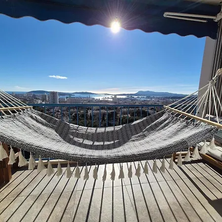 Breathtaking Sea View - Bright 2-bedroom With Balcony * Tolón